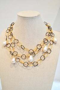 Two-Tone Chain with Baroque Pearls - 3 Strand