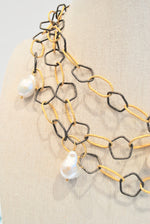 Load image into Gallery viewer, Two-Tone Chain with Baroque Pearls - 3 Strand
