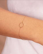 Load image into Gallery viewer, Irene Open Circle Bracelet
